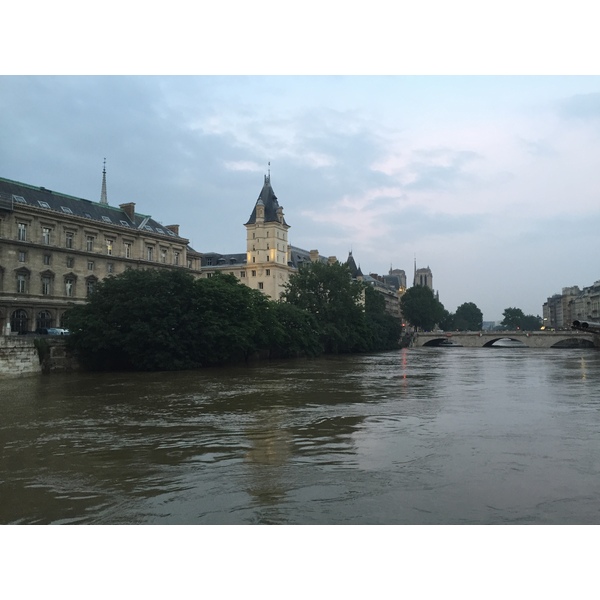 Photo France Paris La Seine 2016-06 47