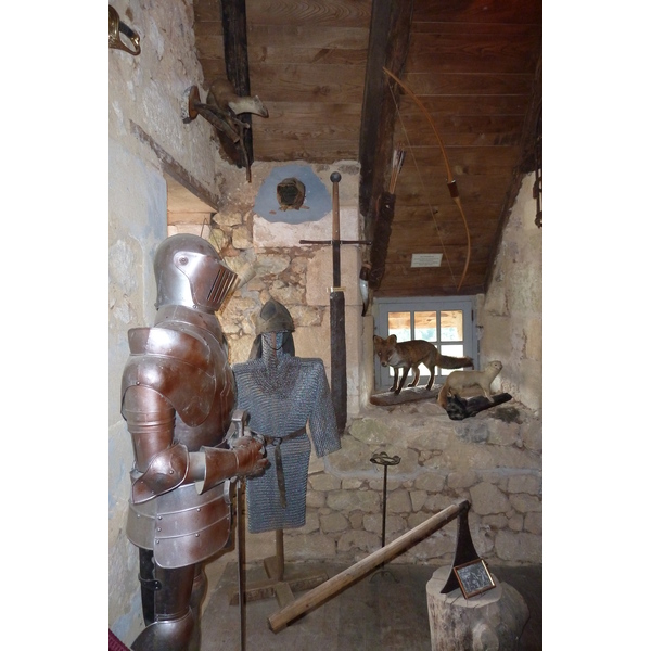 Photo France Maison Forte de Reignac 2010-08 32