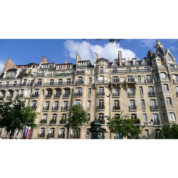 Photo France Paris 17eme Arrondissement Rue Jouffroy d'Abbans 2007-06 3