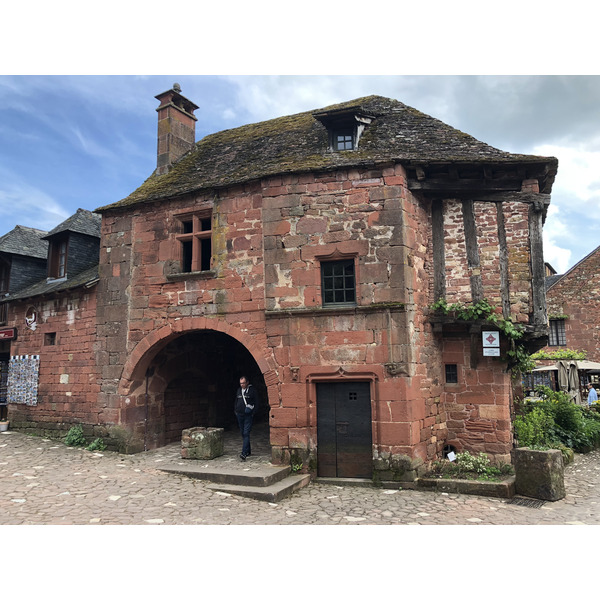 Photo France Collonges la Rouge 2018-04 119