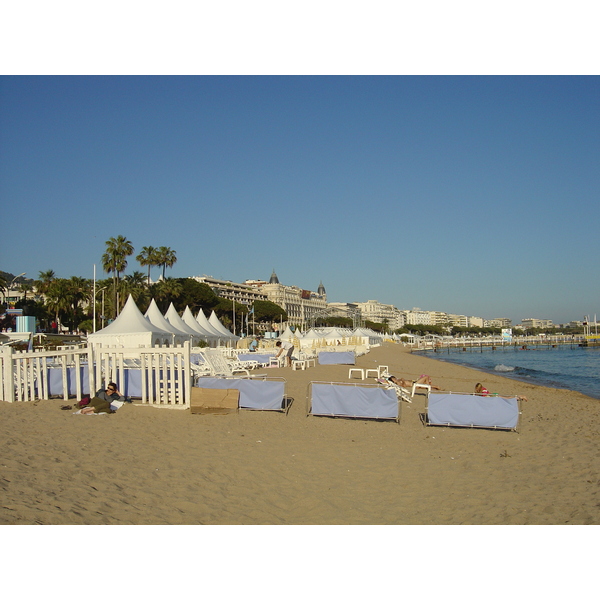 Photo France Cannes Festival 2004-05 0