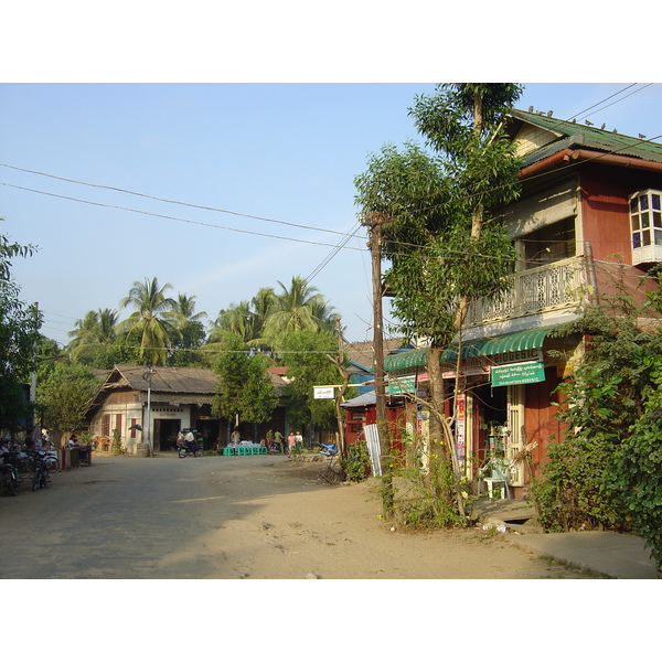 Photo Birmanie (Myanmar) Route de Dawei à Maungmagan 2005-01 32
