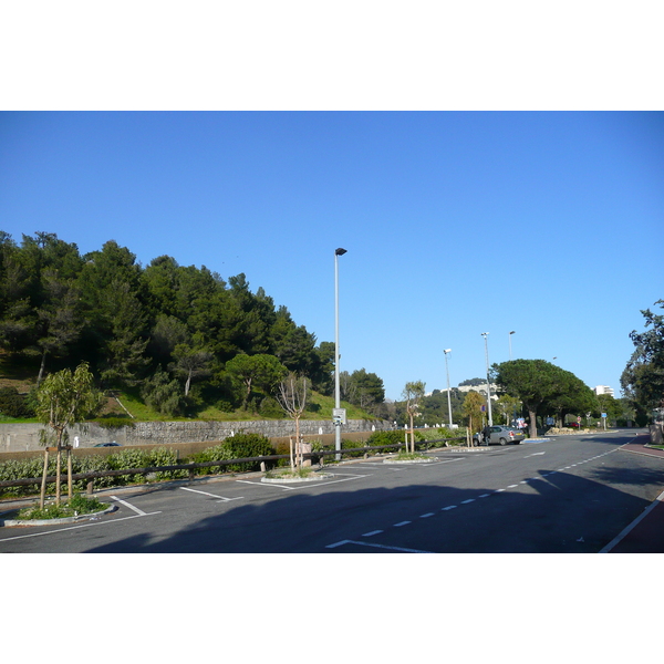 Photo France Côte d'Azur route de Cannes à Cagnes 2008-03 0