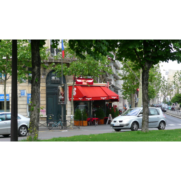 Photo France Paris 17eme Arrondissement Place Péreire 2007-05 0