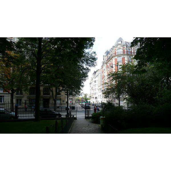 Photo France Paris Parc des Buttes-Chaumont 2007-08 26