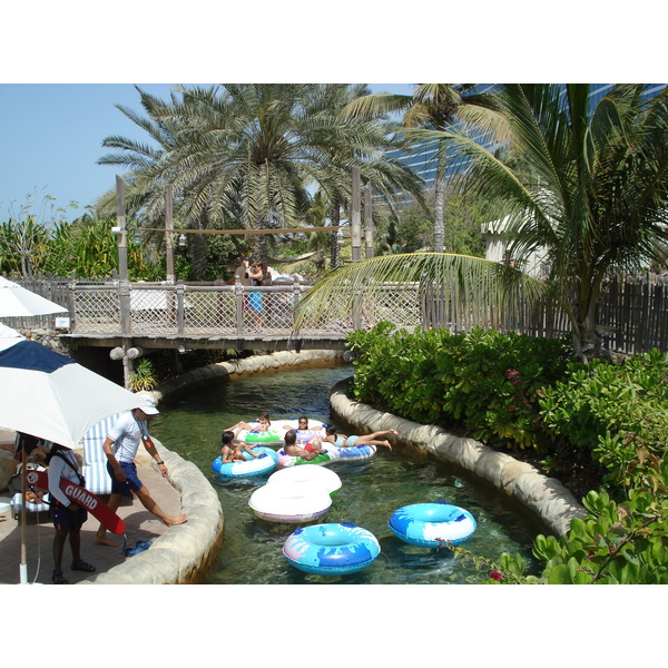 Photo Émirats arabes unis Dubai Parc Wild Wadi 2007-03 87