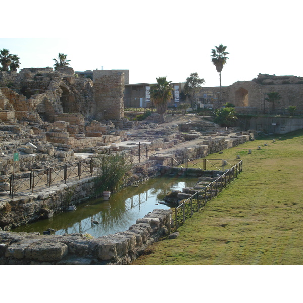Photo Israel Caesarea 2006-12 12