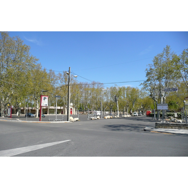 Photo France Beaucaire 2008-04 33