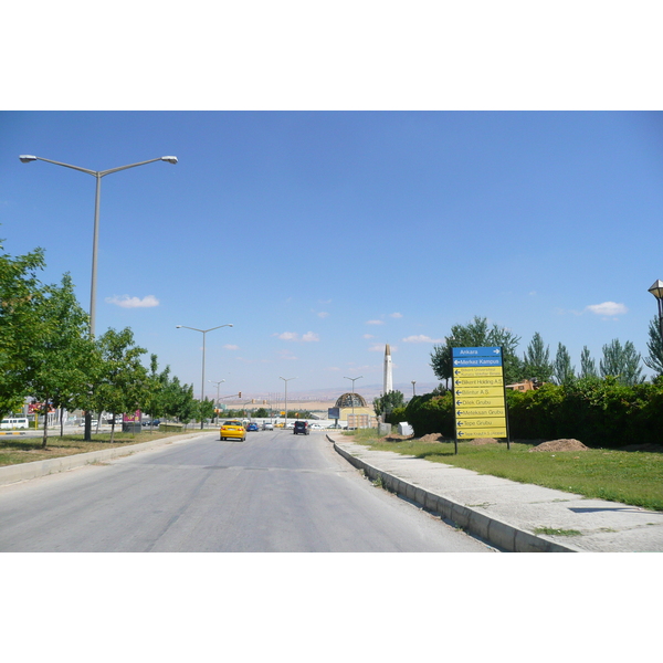 Photo Turquie Ankara route de Bilkent à Ankara 2008-07 71