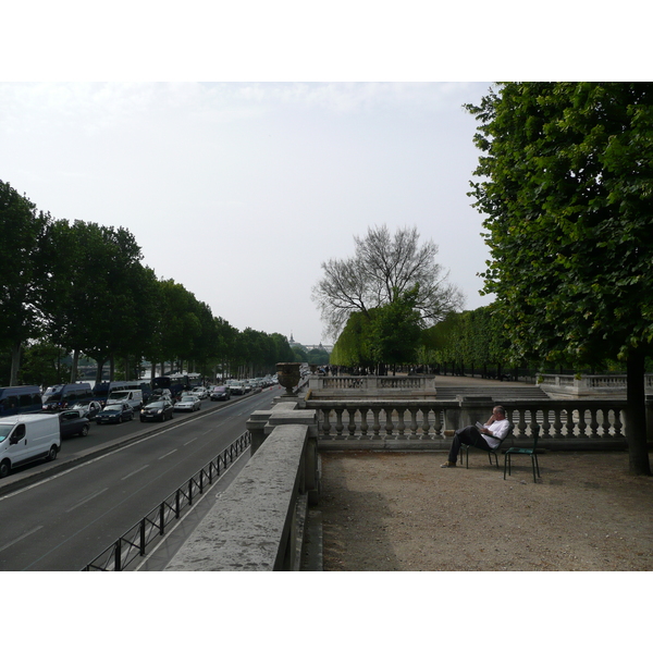 Photo France Paris Jardin des Tuileries 2007-05 299