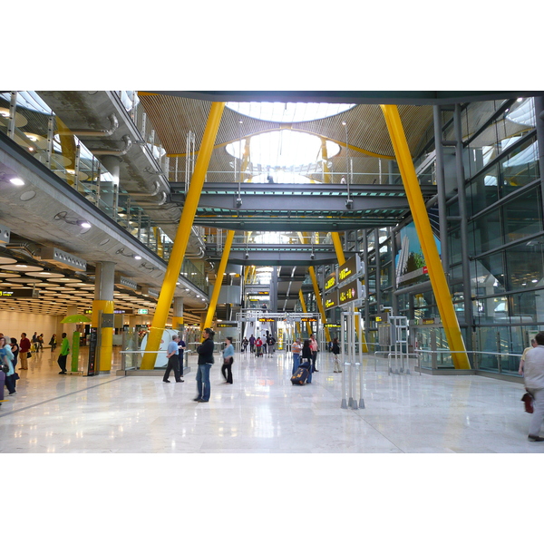 Photo Espagne Madrid Aéroport Madrid Barajas 2007-09 98