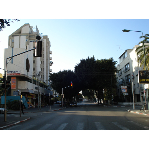Photo Israel Tel Aviv 2006-12 36
