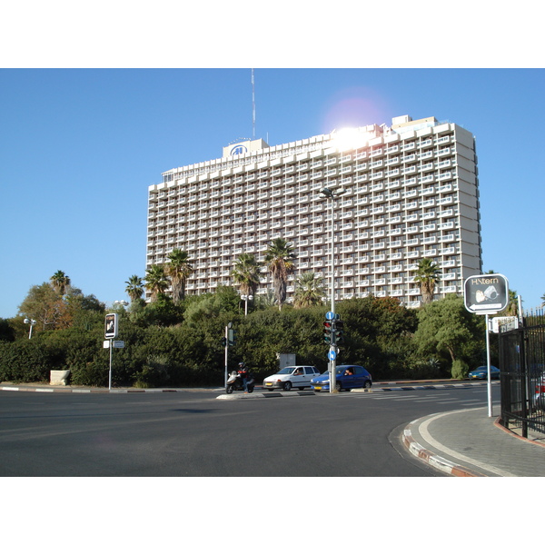 Photo Israel Tel Aviv 2006-12 53