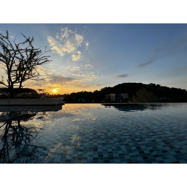 Photo Thaïlande Phuket Plage de Surin Hotel 6th Avenue 2021-12 36