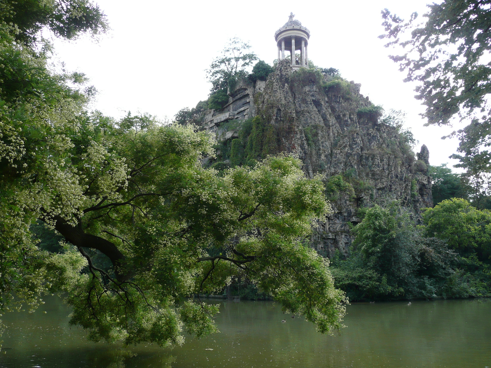 Photo France Paris Parc des Buttes-Chaumont 2007-08 252