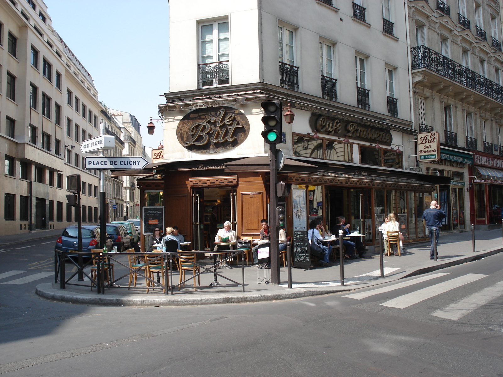 Photo France Paris 9eme Arrondissement 2006-04 37