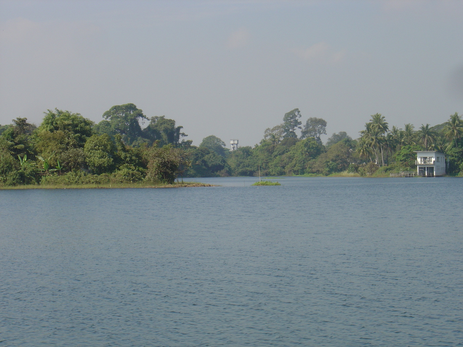 Photo Birmanie (Myanmar) Rangoun Hotel Dusit Inya Lake 2005-01 14
