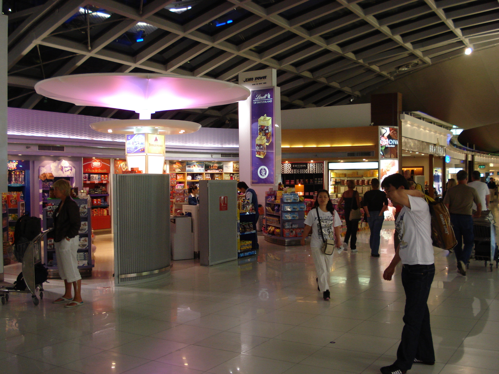 Photo Thaïlande Bangkok Aéroport Suvarnabhumi 2007-03 11