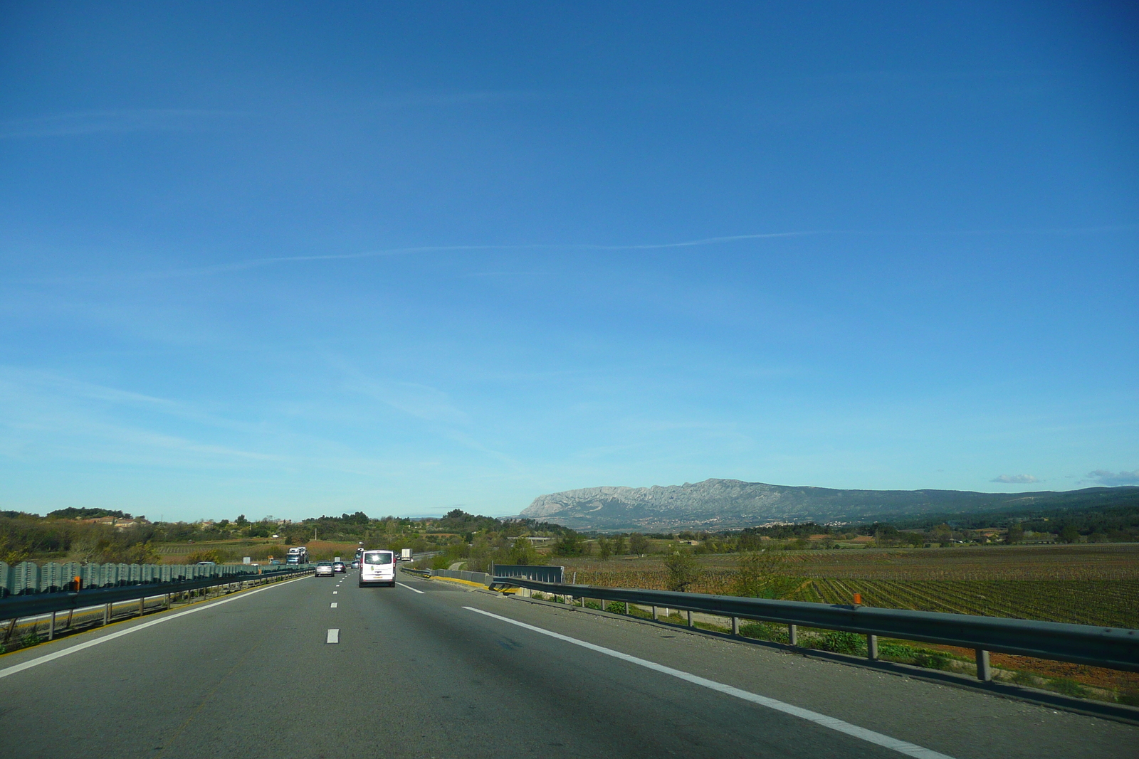 Photo France Côte d'Azur route A8 de Le Luc à Aix 2008-04 55