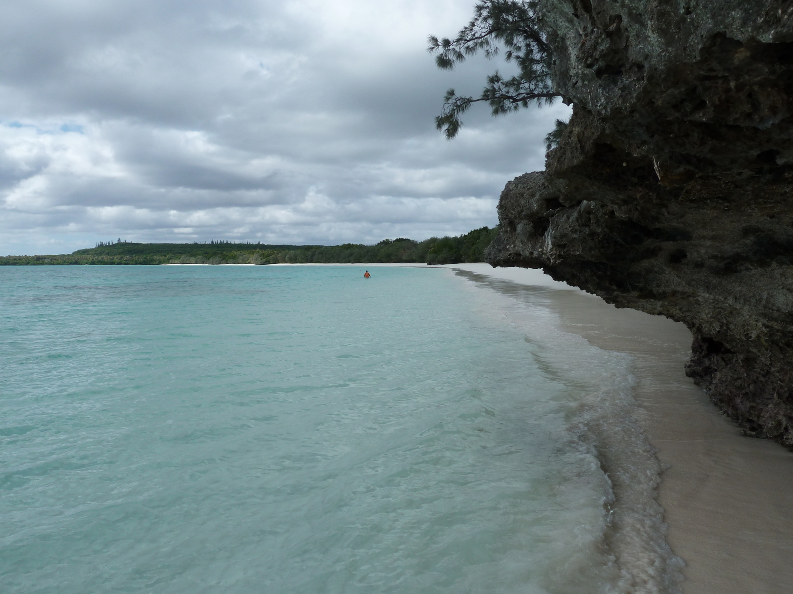 Photo Nouvelle-Calédonie Lifou Plage de Luengoni 2010-05 35
