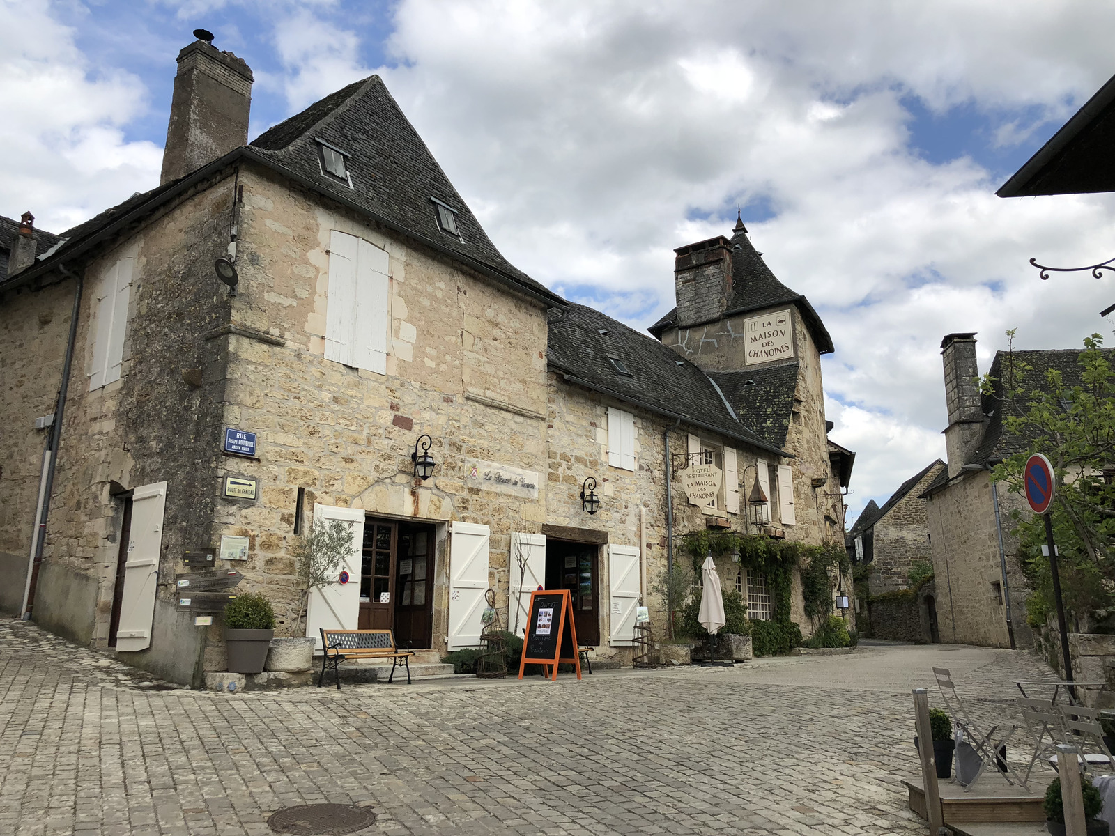 Photo France Turenne 2018-04 2