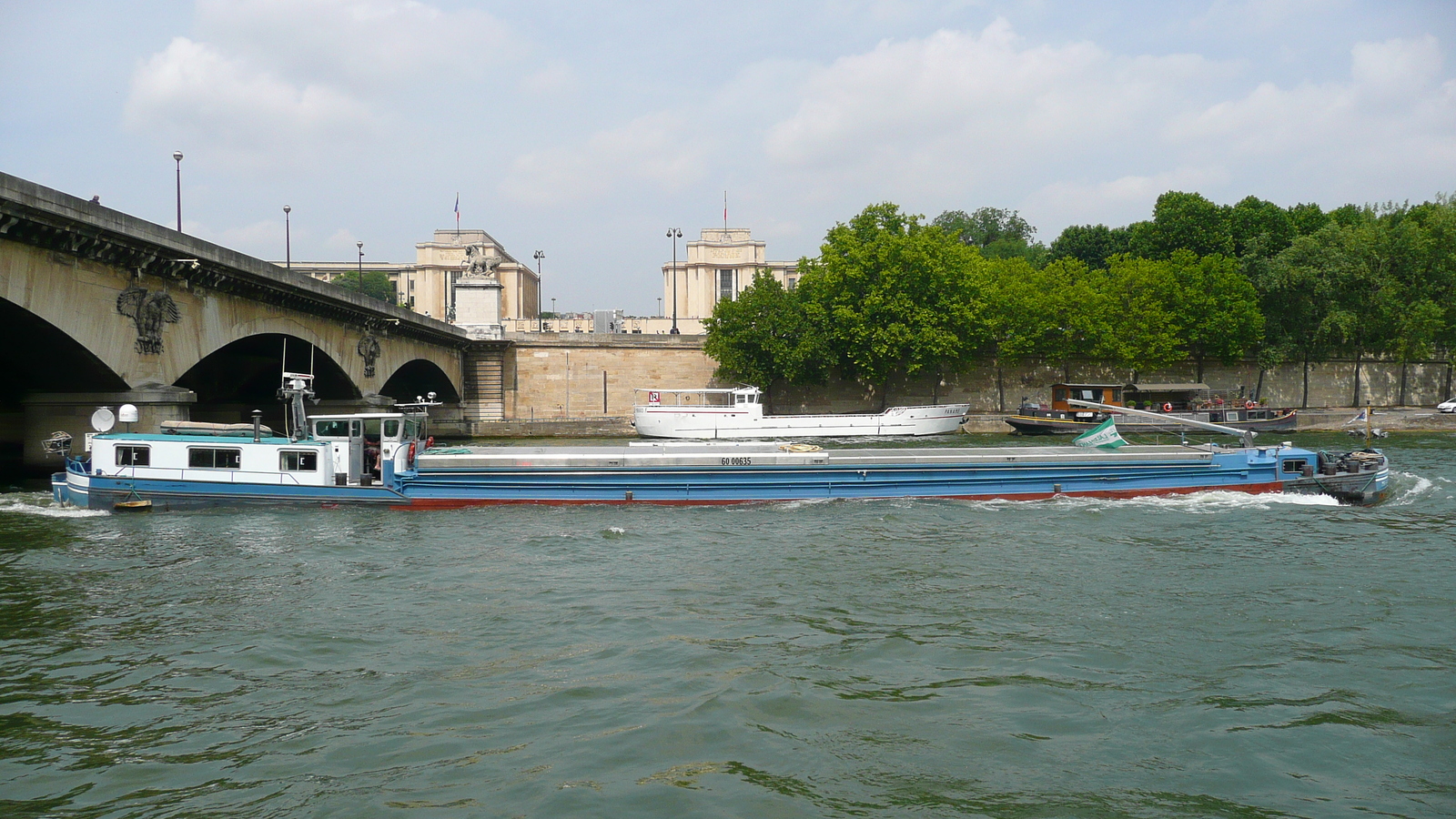Photo France Paris Péniches Parisiennes 2007-06 26