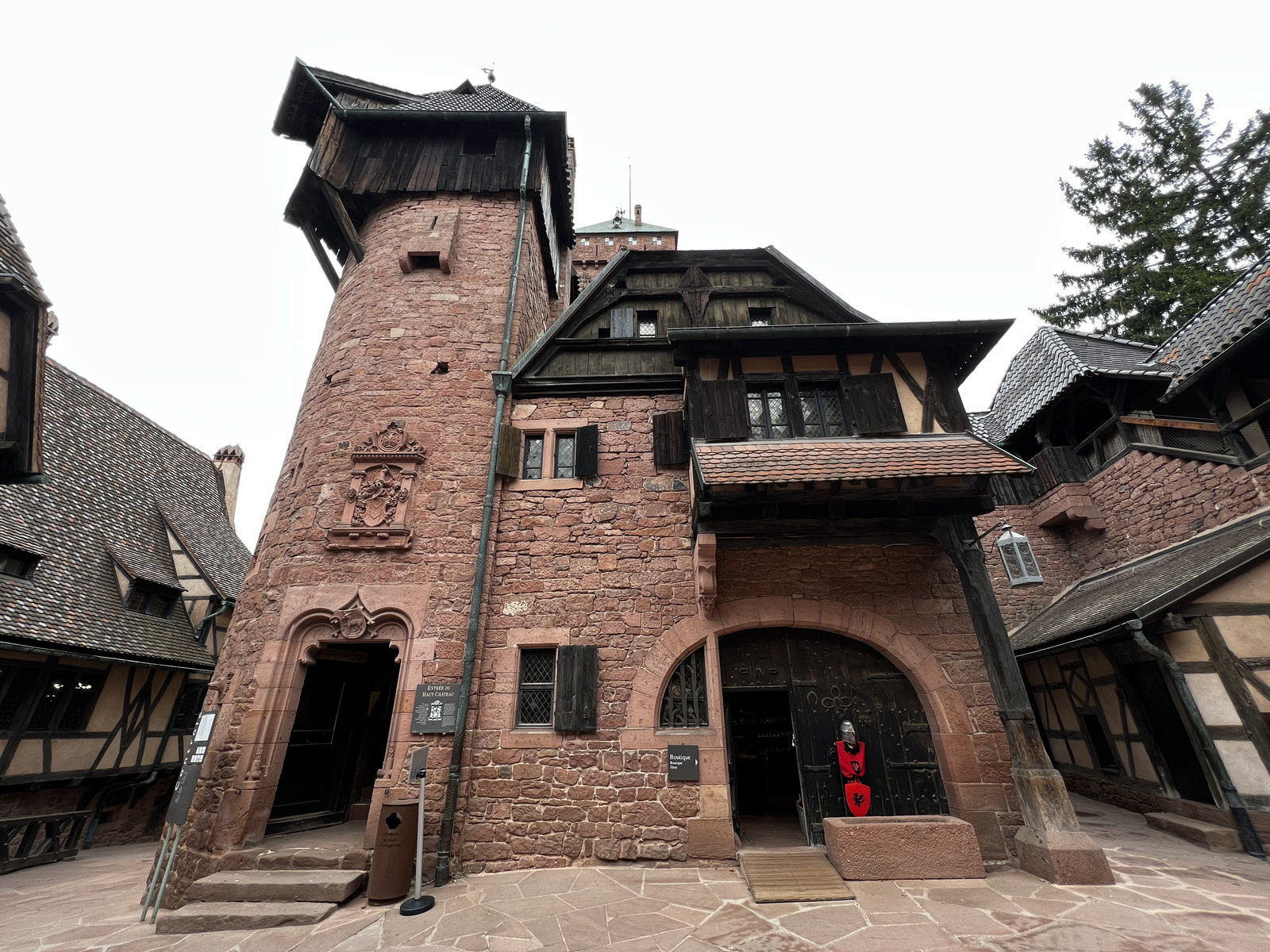 Photo France Château du Haut Koenigsbourg 2023-10 67