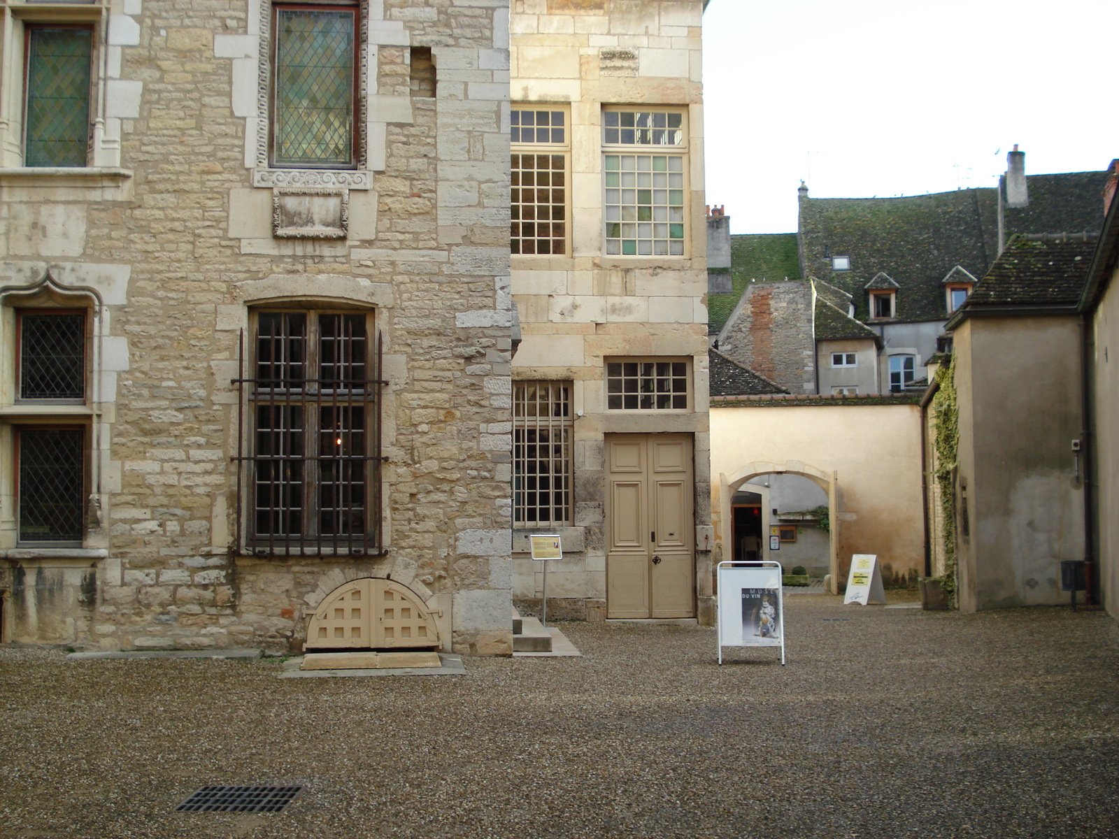 Photo France Beaune 2007-01 134