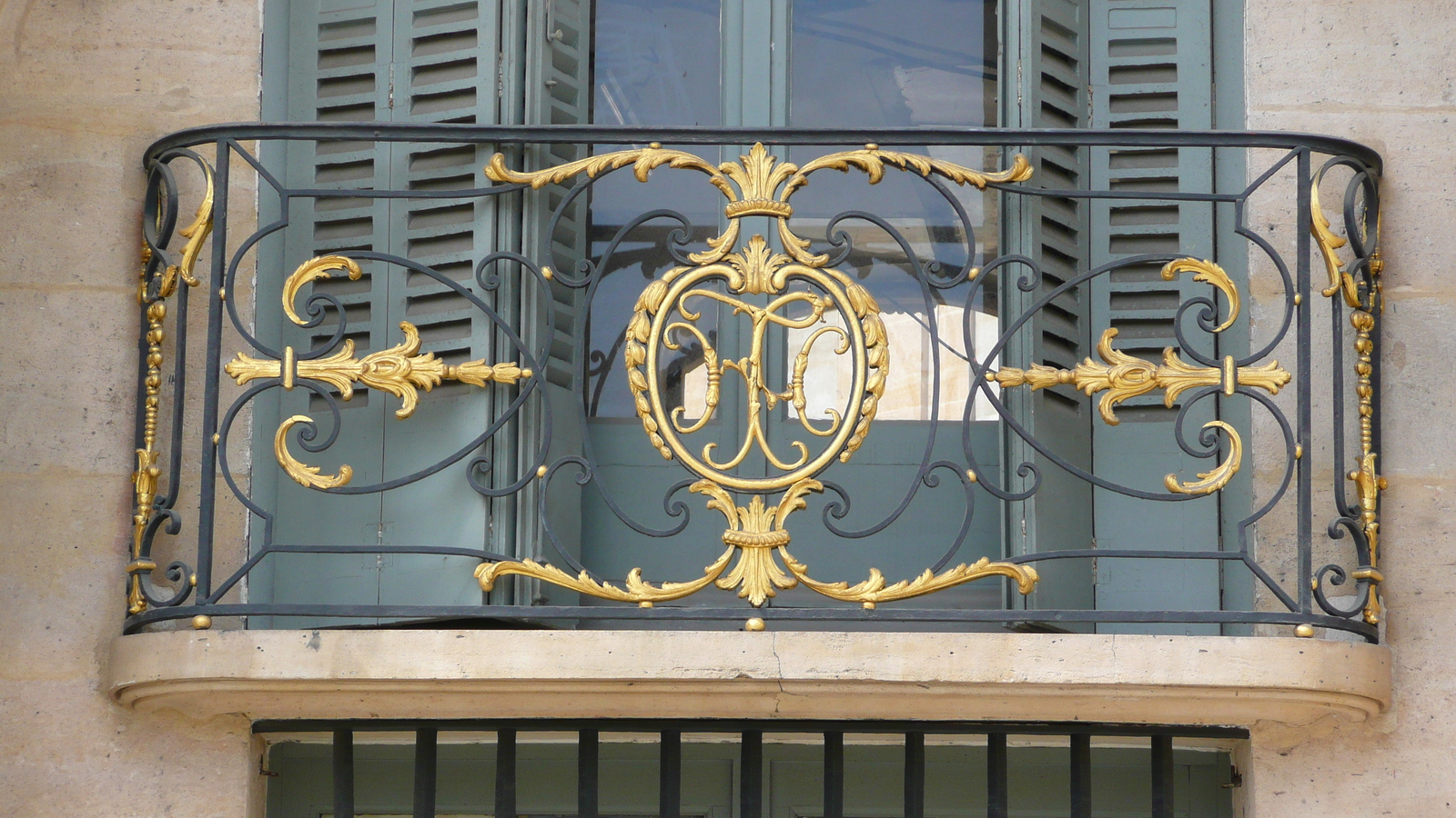 Photo France Paris Place Vendome 2007-07 84