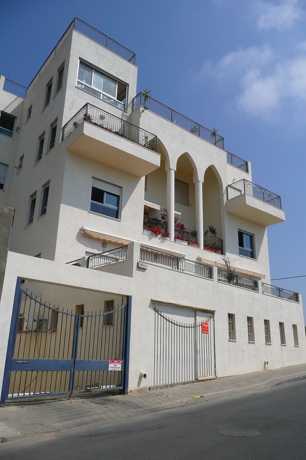 Photo Israel Bat Yam 2007-06 72