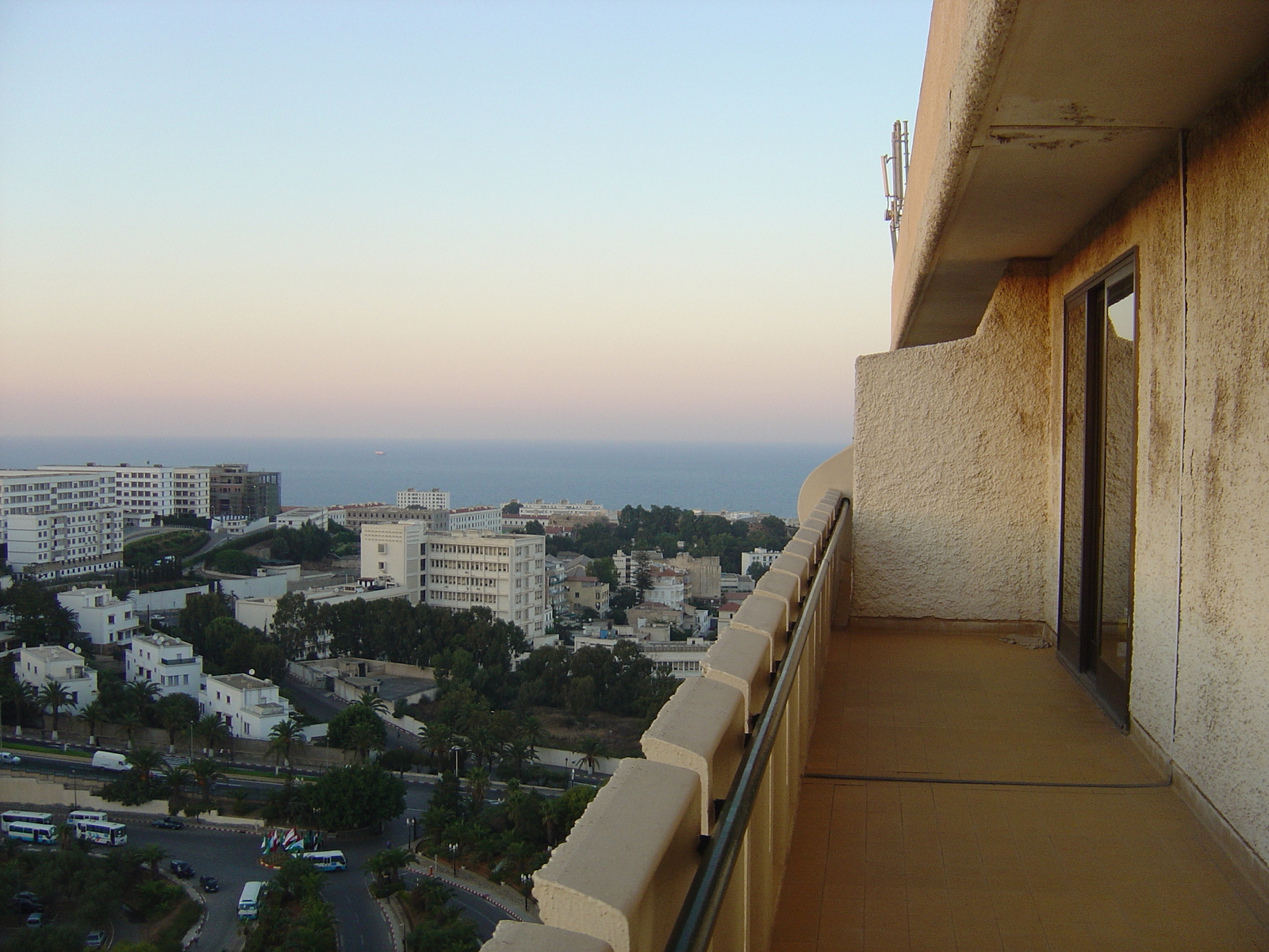 Photo Algérie Alger Hotel EL AURASSI 2004-09 21
