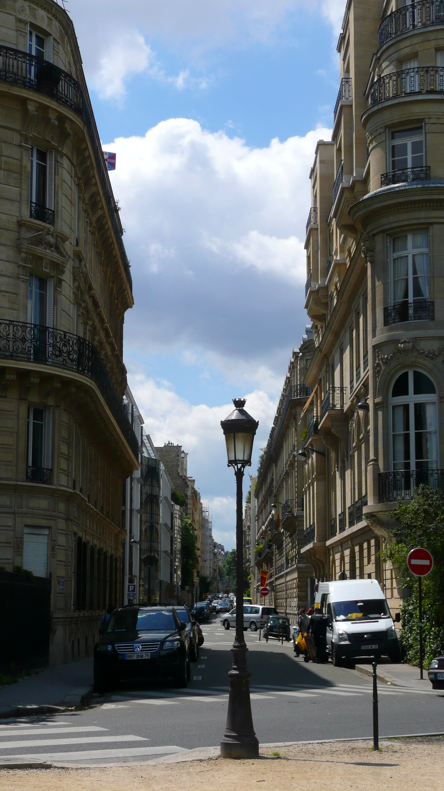 Photo France Paris Avenue Foch 2007-06 63