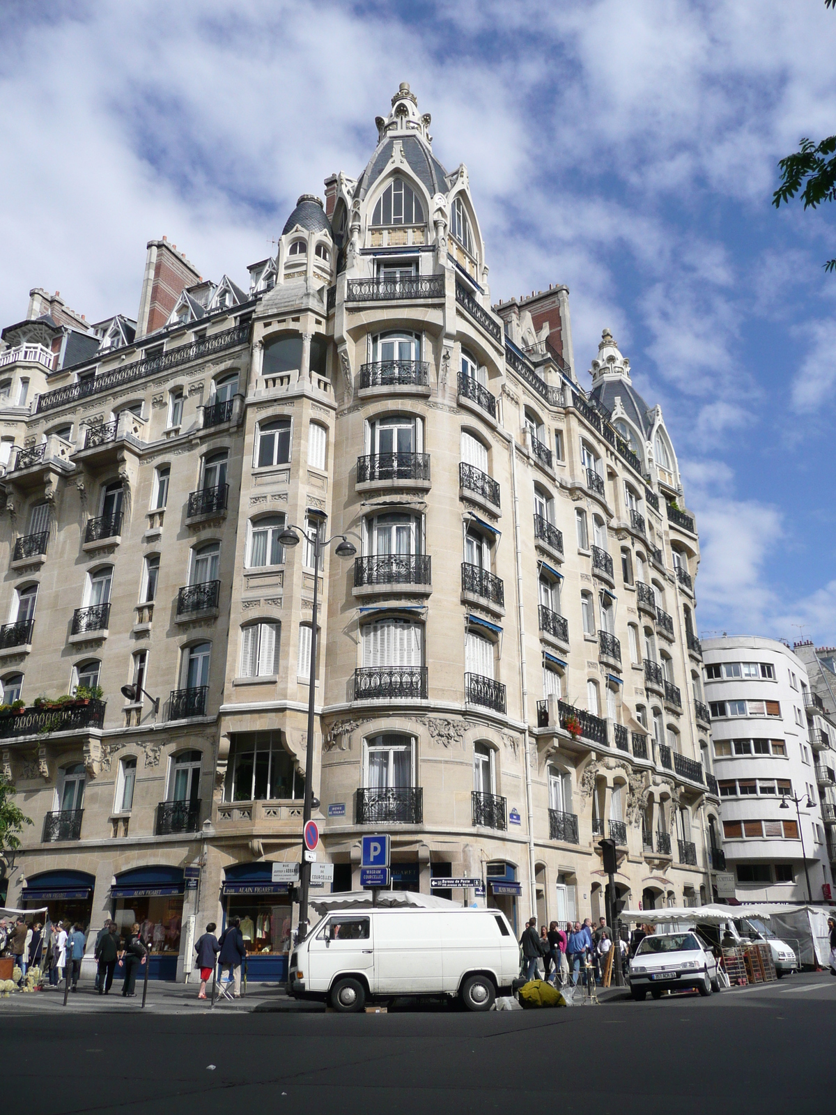 Photo France Paris 17eme Arrondissement Avenue de Wagram 2007-05 44