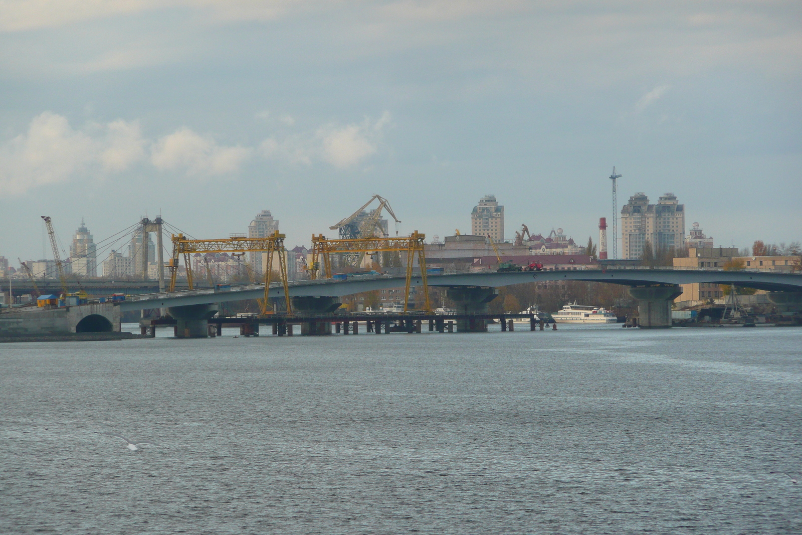 Photo Ukraine Kiev La Dnipro 2007-11 0
