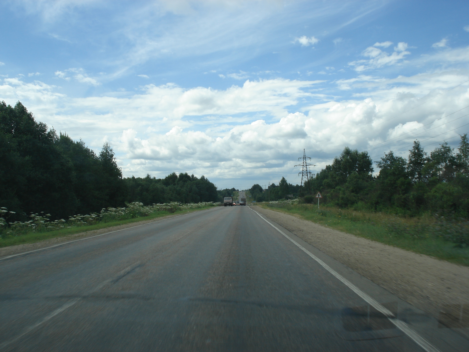 Photo Russie Route de Iaroslavl à Saint-Pétersbourg 2006-07 26