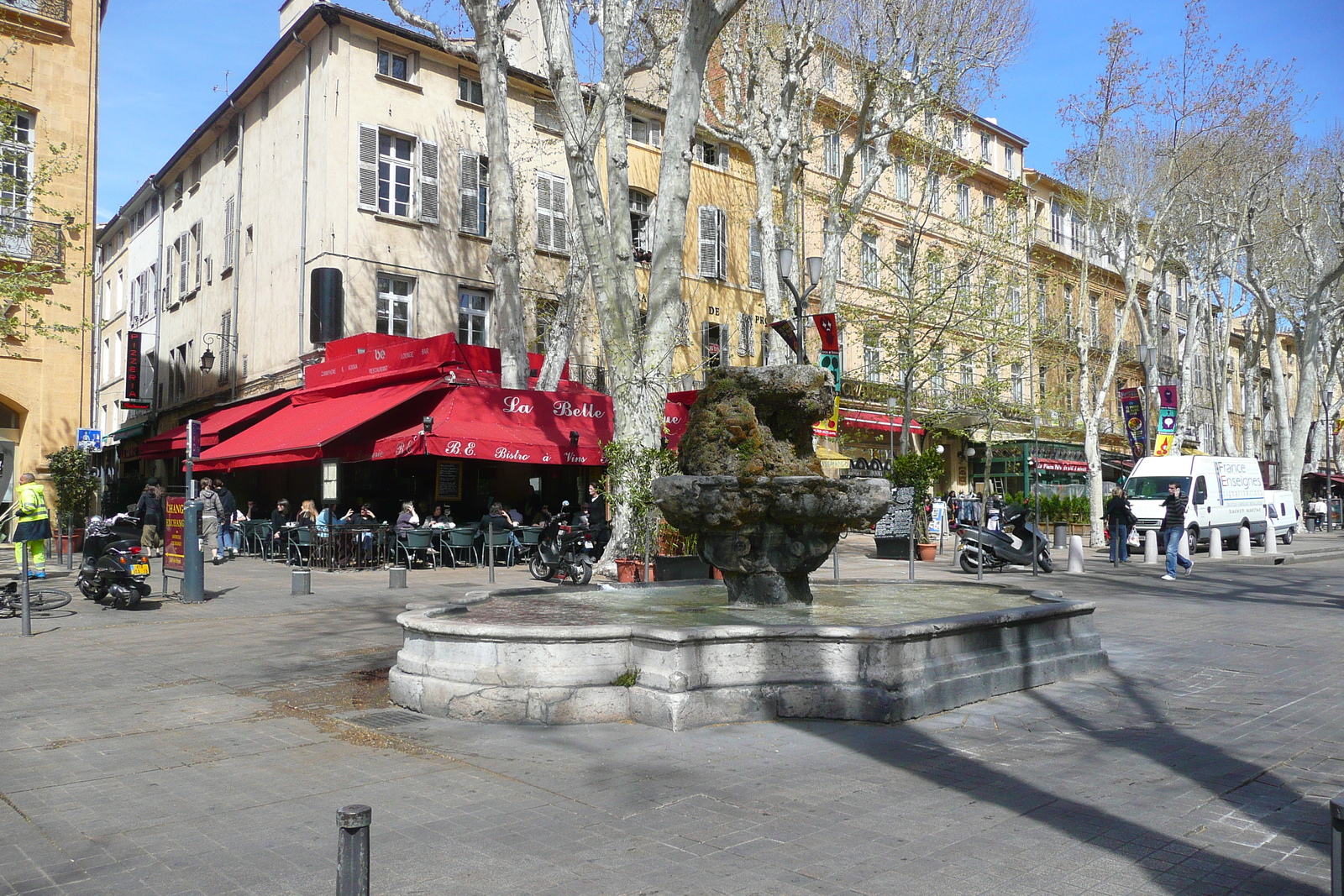 Photo France Aix en Provence Cours Mirabeau 2008-04 8