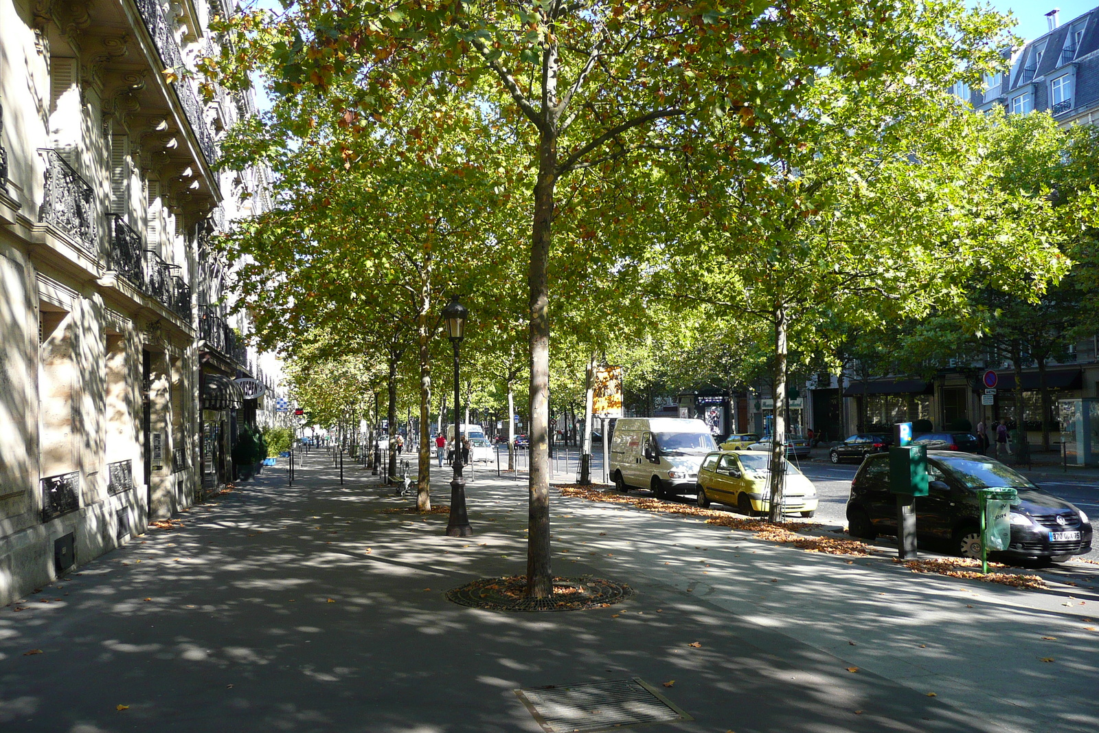 Photo France Paris Avenue de Friedland 2007-09 23