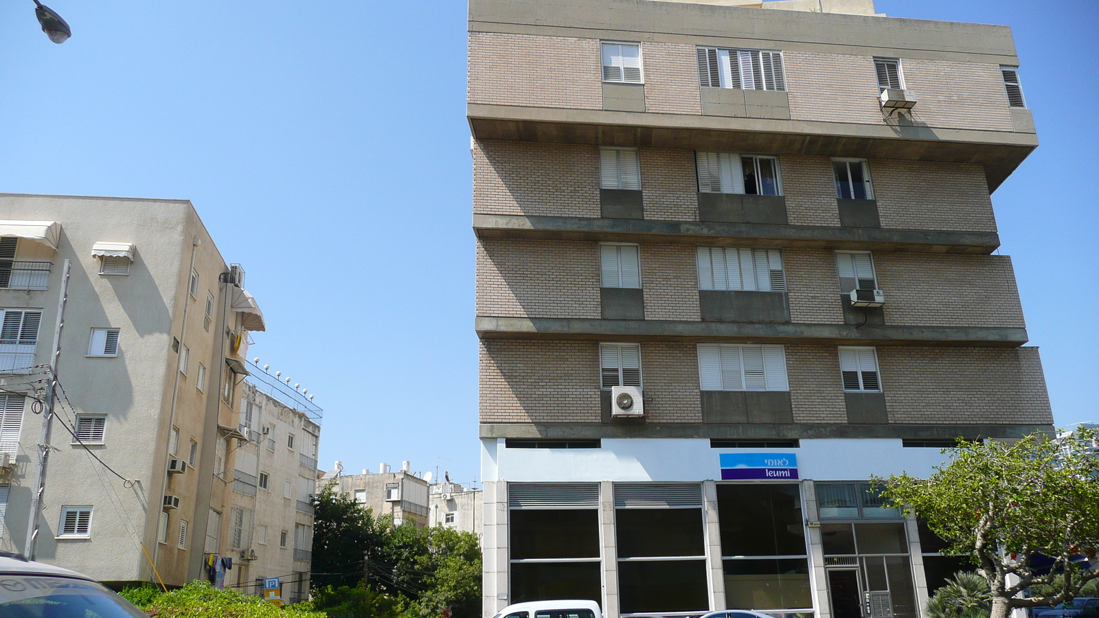 Photo Israel Tel Aviv Rue Jabotinsky 2007-06 17