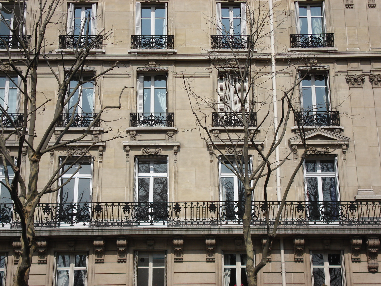 Photo France Paris 17eme Arrondissement Boulevard de Courcelles 2006-03 6