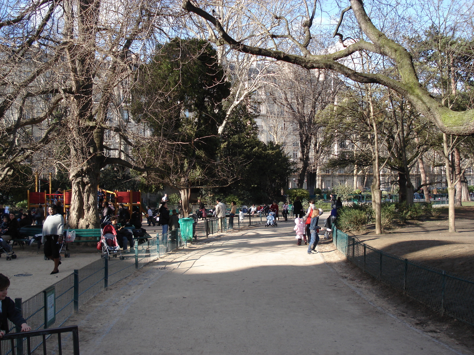 Photo France Paris Parc Monceau 2006-03 65