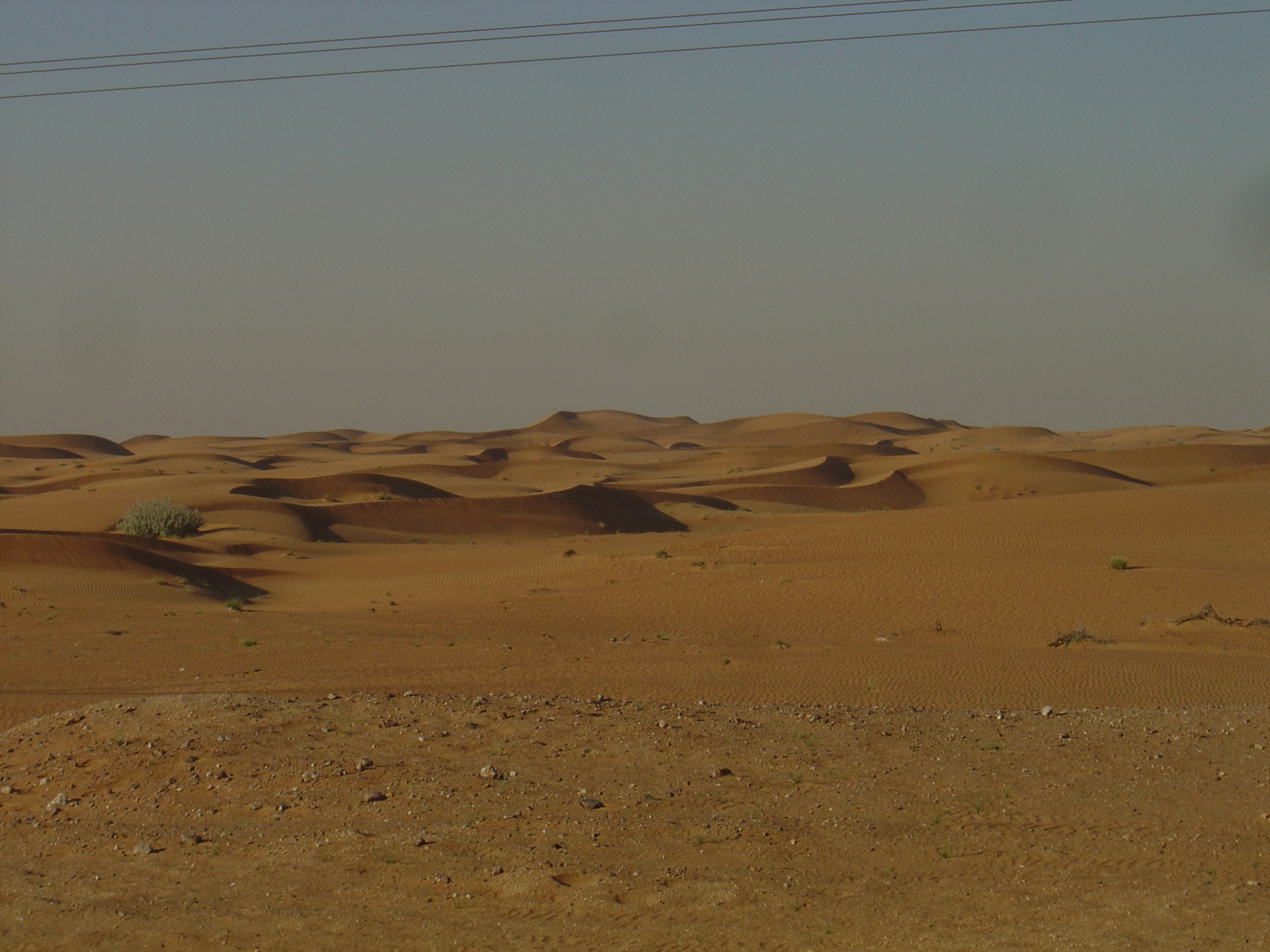 Photo Émirats arabes unis Route de Dubai à Al Ain 2005-03 28