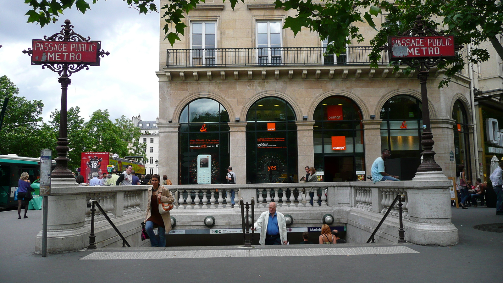 Photo France Paris La Madeleine 2007-05 65