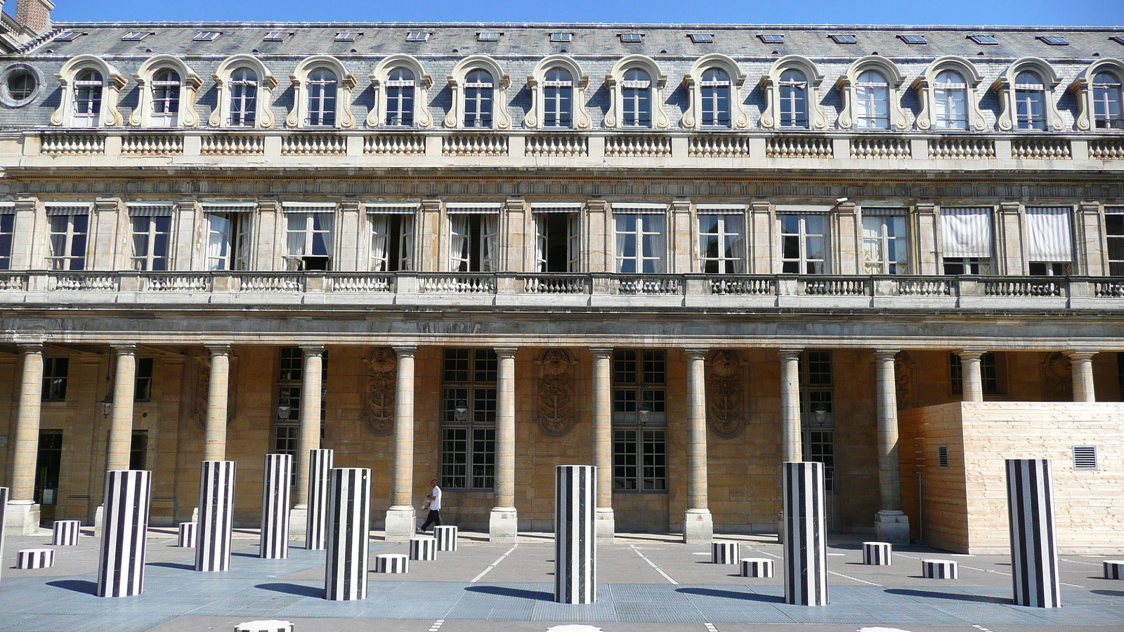 Photo France Paris Palais Royal 2007-08 61