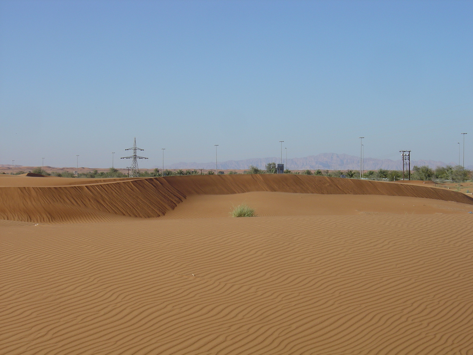 Photo Émirats arabes unis Route de Dubai à Al Ain 2005-03 19
