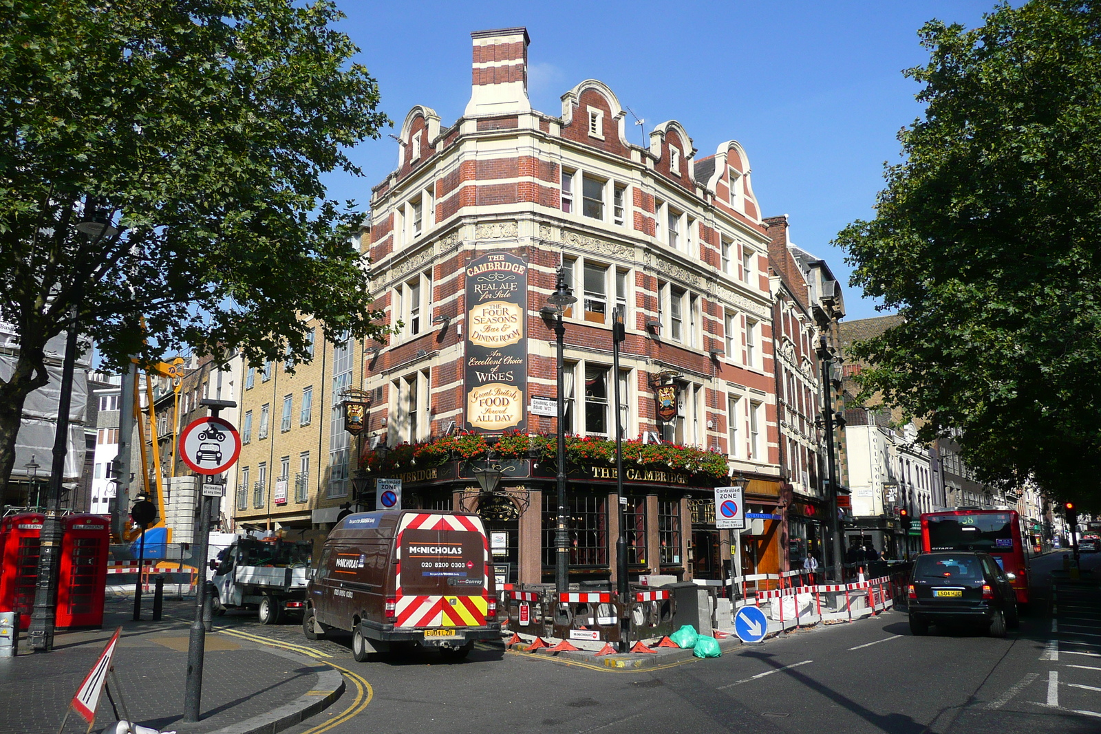 Photo Royaume-Uni Londres Avenue Shaftesbury 2007-09 77