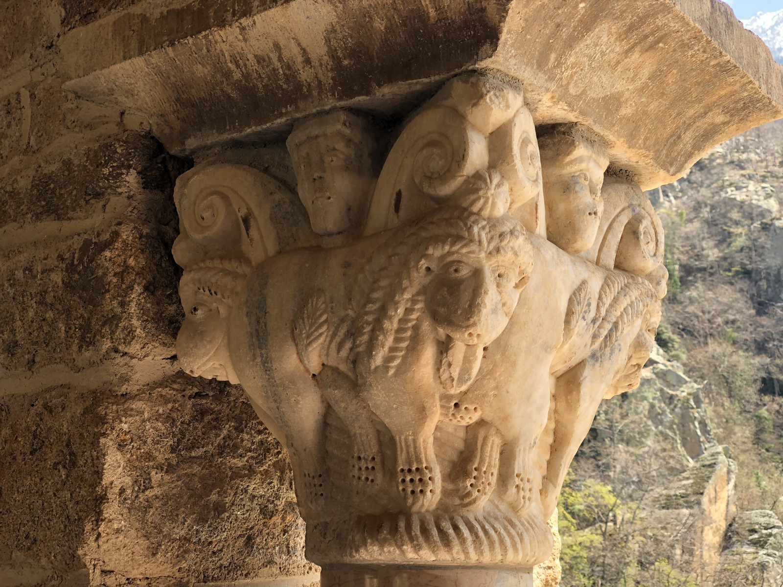 Photo France Abbaye Saint Martin du Canigou 2018-04 10