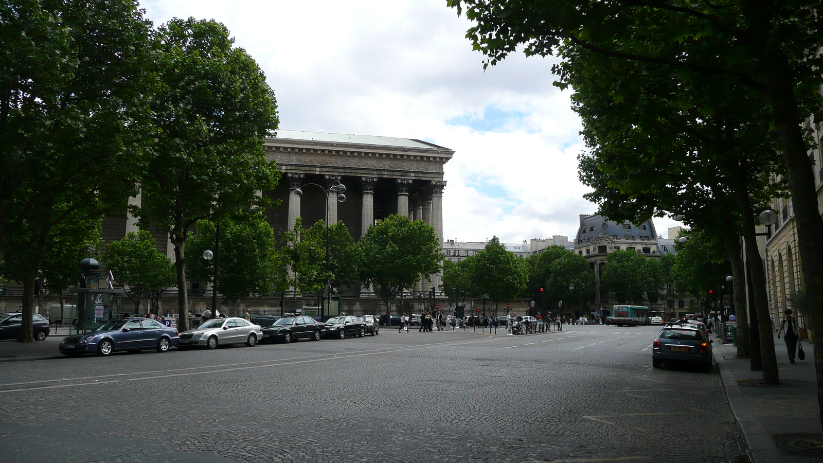 Photo France Paris Boulevard Malesherbes 2007-05 76