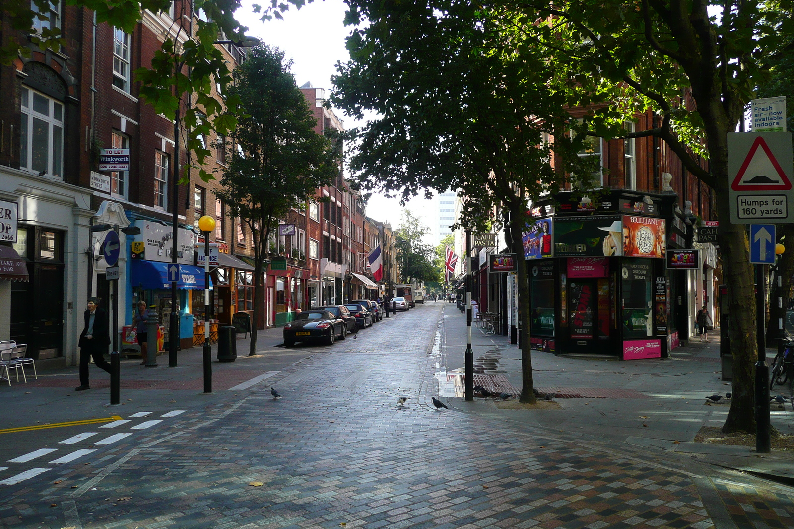 Photo Royaume-Uni Londres Avenue Shaftesbury 2007-09 19