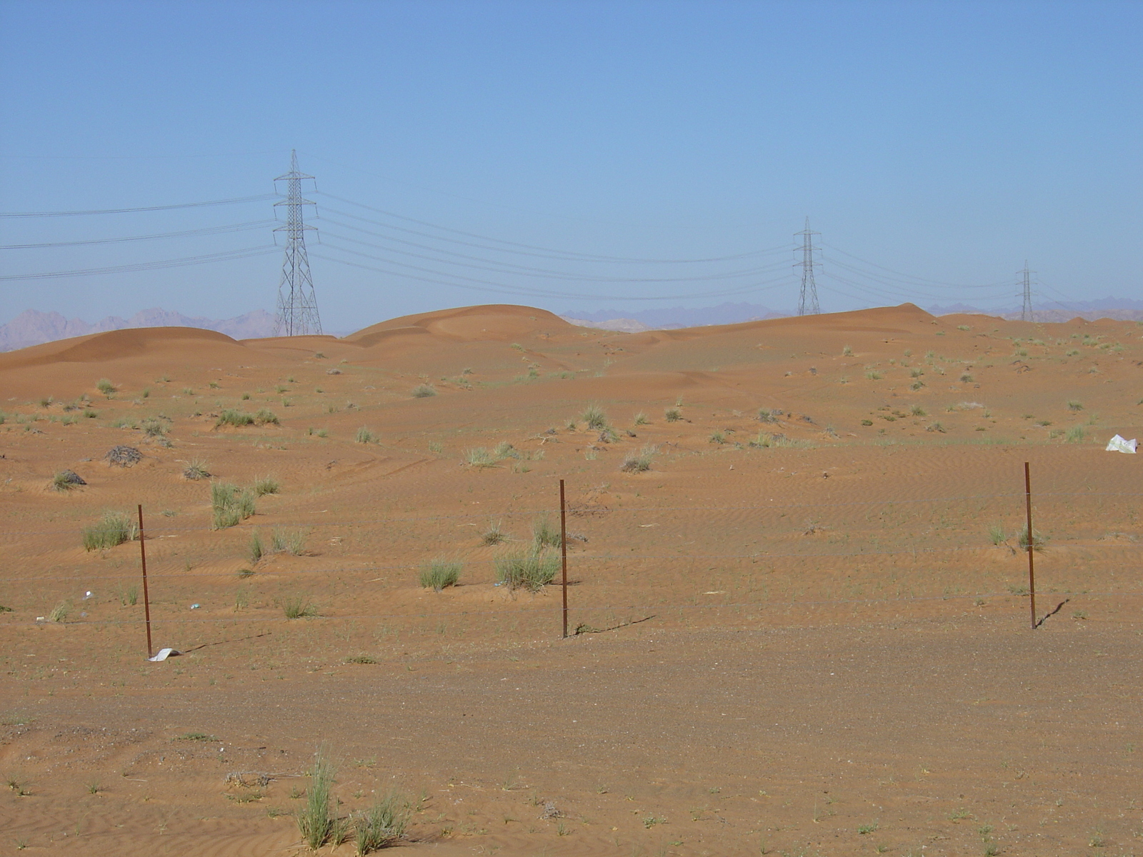 Photo Émirats arabes unis Route de Dubai à Al Ain 2005-03 7