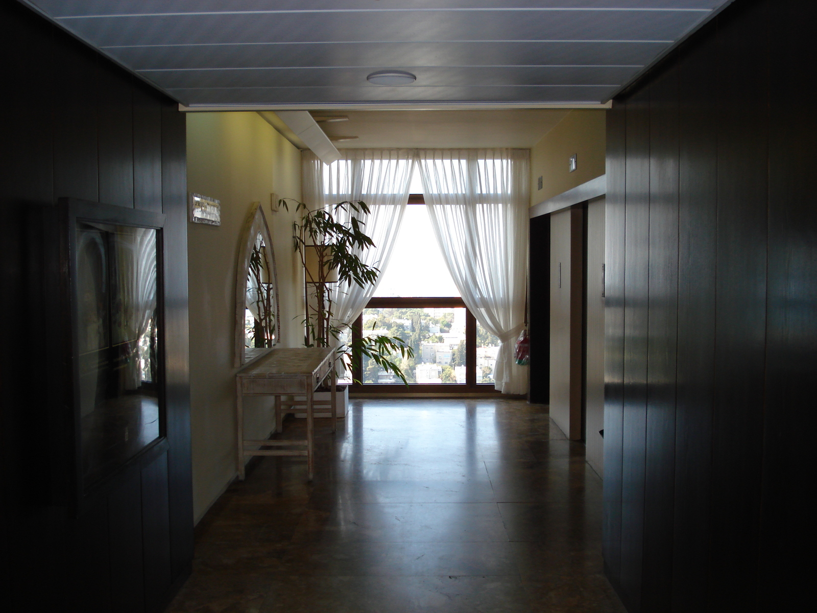 Photo Israel Haifa Hotel Dan Carmel 2006-12 3